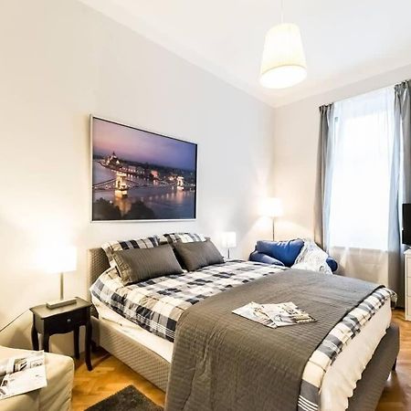 Perfectly Located, Renewed And Cozy Apartment Budapest Extérieur photo