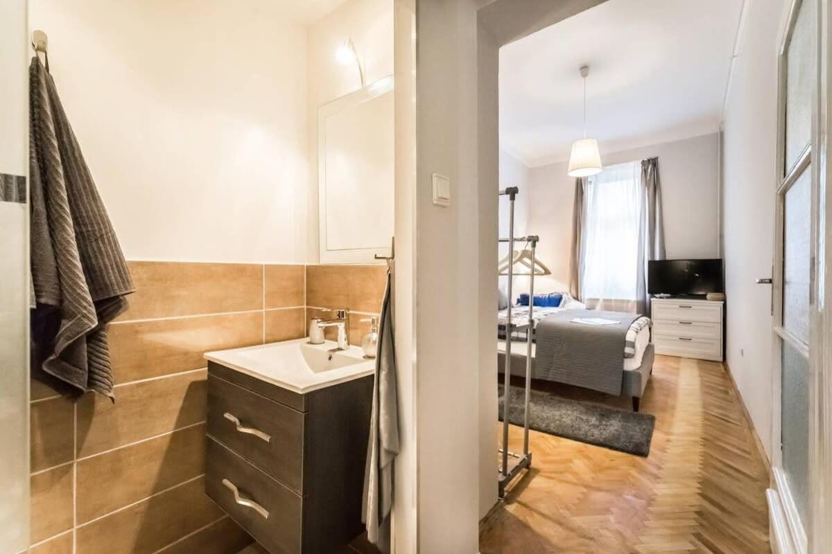 Perfectly Located, Renewed And Cozy Apartment Budapest Extérieur photo